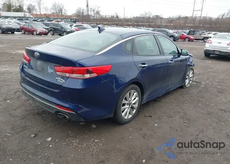 2018 Kia Optima Lx z USA, uszkodzony, nr VIN 5XXGT4L34JG262039